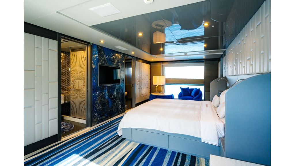 Charisma Motor Yacht (531)