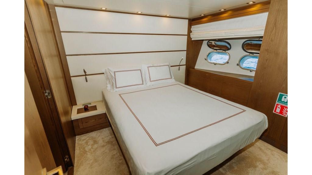 KUUM Motor Yacht (711)