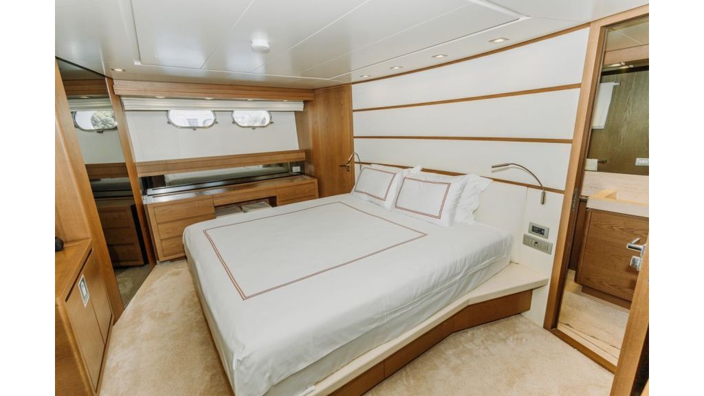 KUUM Motor Yacht (713)