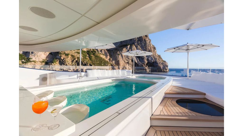 Lady Lara (507) master