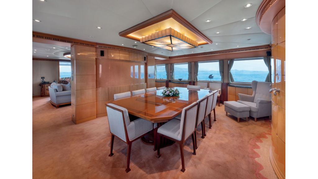 Happy Dolphin ii (516)