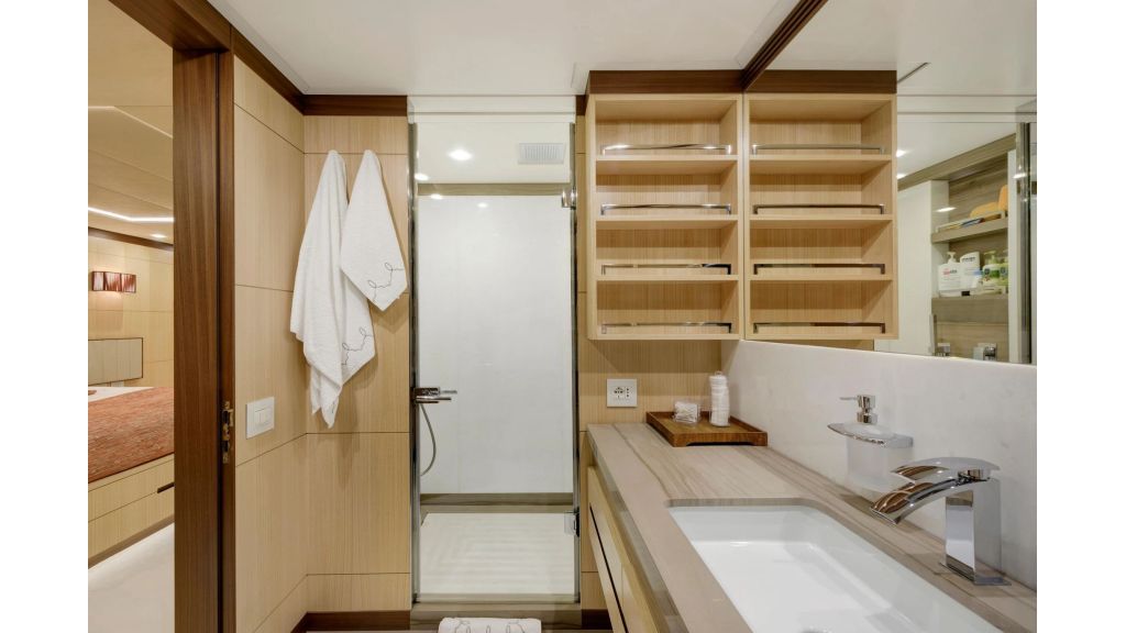 Benetti 125 For Sale (219)