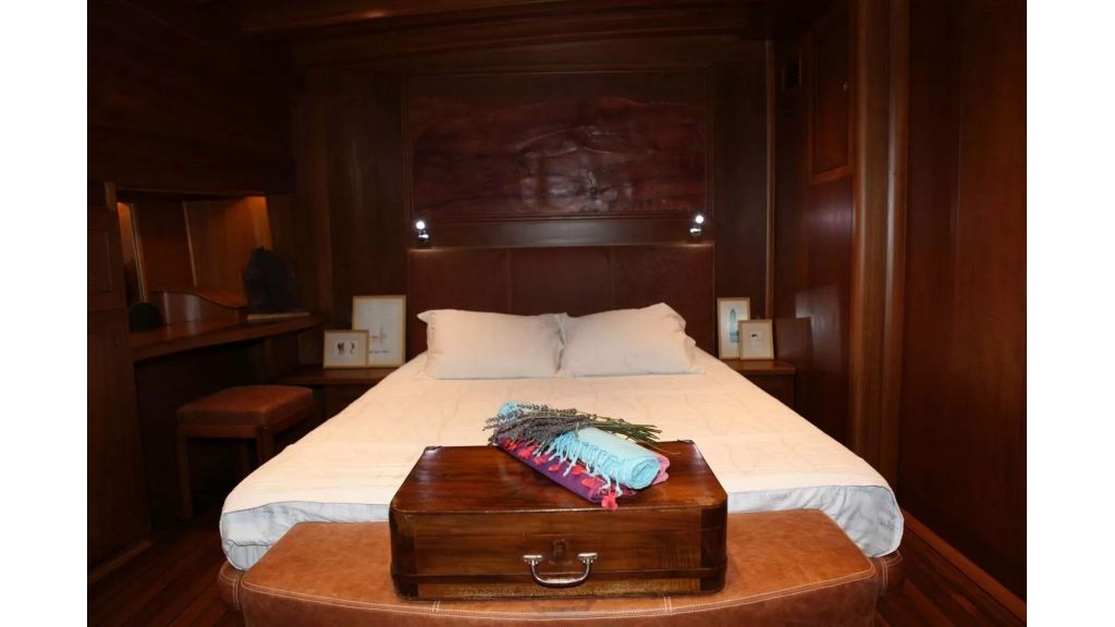 Luxury Wooden Gulet for Sale (204)