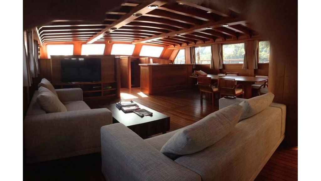 Luxury Wooden Gulet for Sale (211)