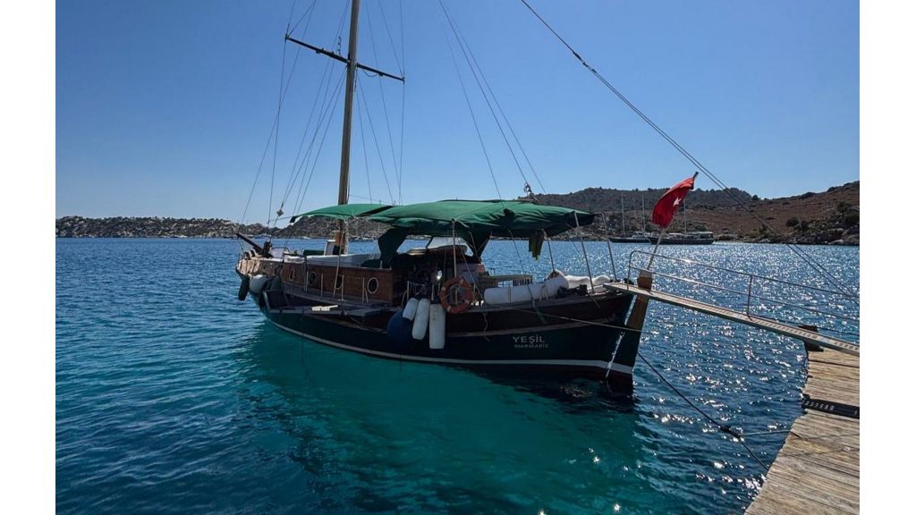 14M Wooden Gulet (009) master