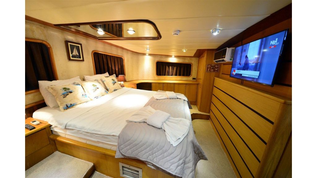 24M Luxury Deluxe Gulet (001)