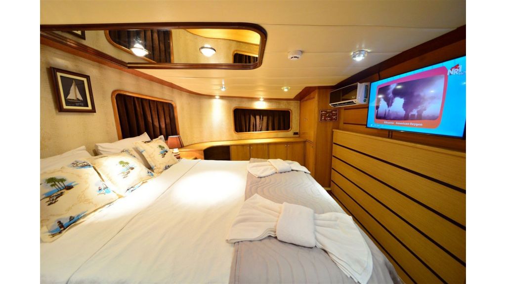 24M Luxury Deluxe Gulet (002)