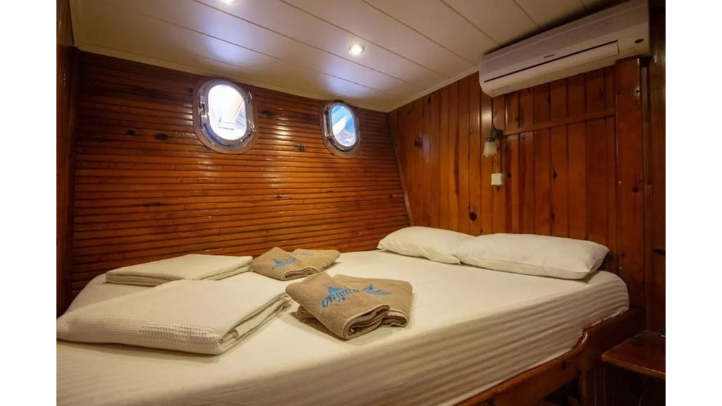 27M Classic Gulet (004)