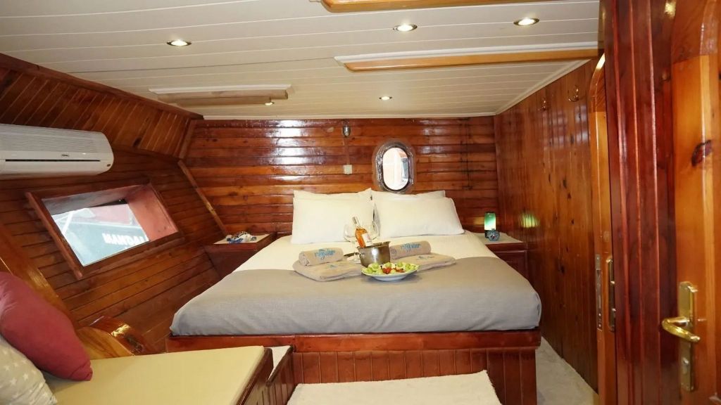 27M Classic Gulet (018)