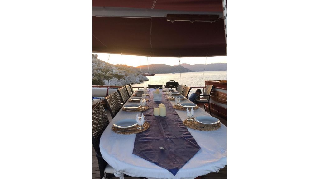 30M Ketch Gulet 2006 (011)