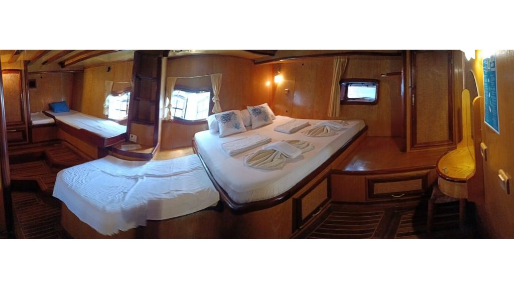 30M Ketch Gulet 2006 (025)