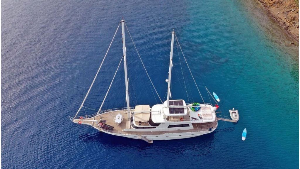 5 Cabins Ketch Gulet (009)