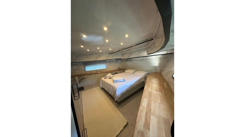 Lagertha Trawler (009)