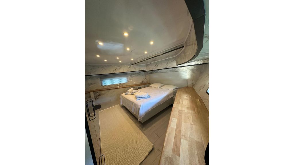 Lagertha Trawler (013)