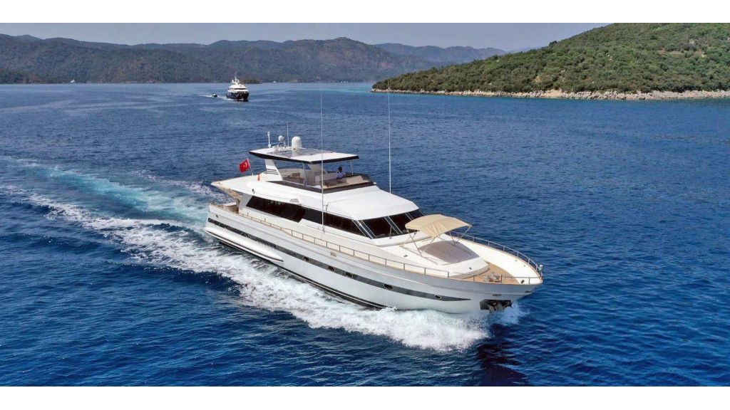 Motor Yacht Falcon 80 (042) master