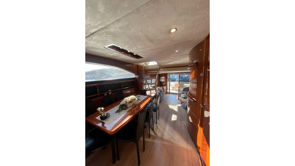 Motor Yacht Freya (057)