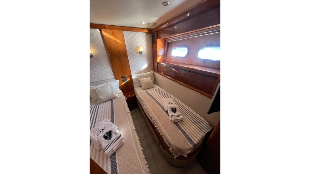 Motor Yacht Freya (063)