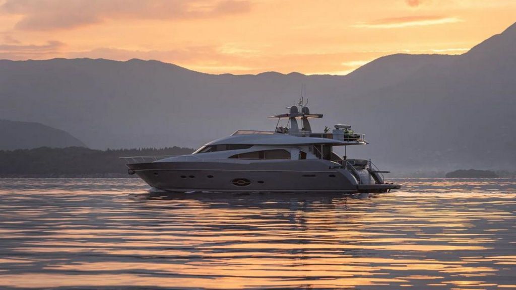 STELA 117 (010) master