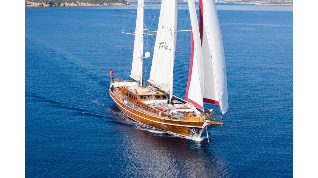 2007 Custom Gulet Motorsailer (009)