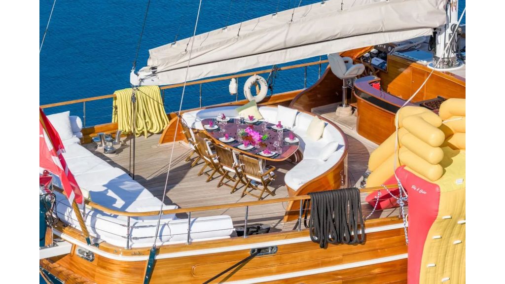 2007 Custom Gulet Motorsailer (019)