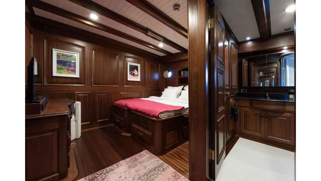 2007 Custom Gulet Motorsailer (040)