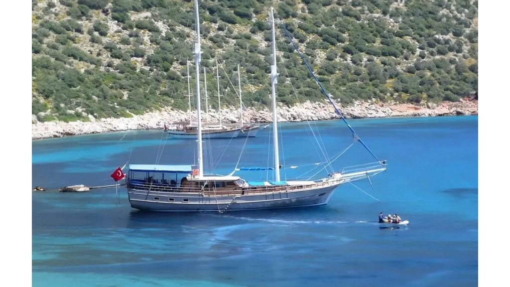 Blue Life Gulet(008) master