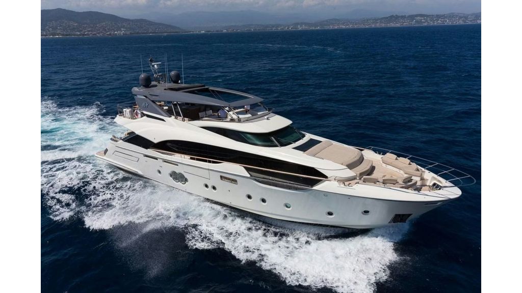 Esmeralda of the Seas Yacht for Sale (001) master