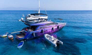 Karan Motor Yacht (002) master