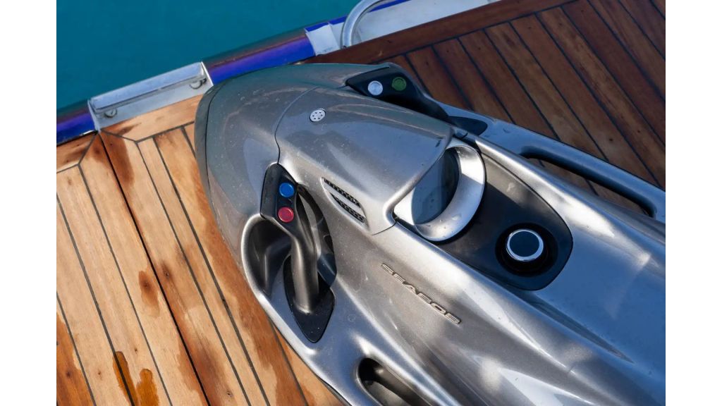 Karan Motor Yacht (003)