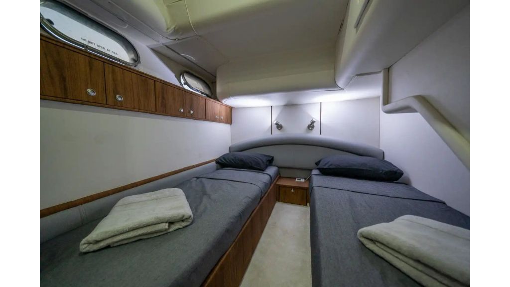 Karan Motor Yacht (012)