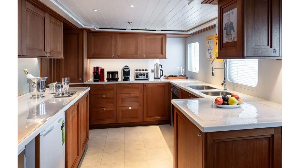 Meserret II Yacht for Sale (027)