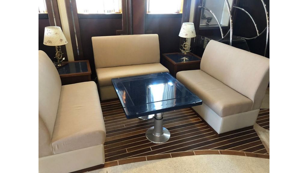 Running On Waves Yacht for Sale (014)