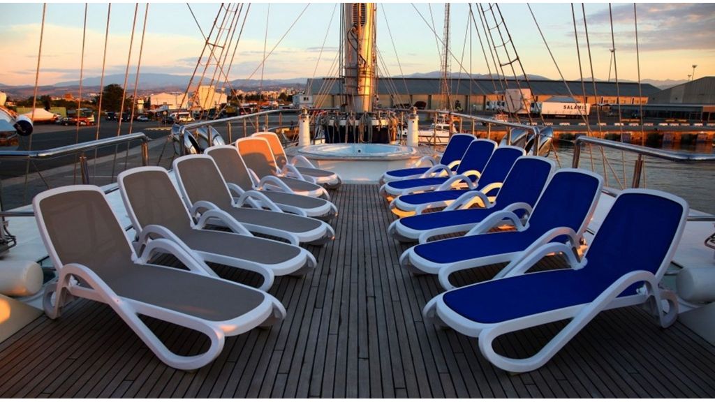 Running On Waves Yacht for Sale (019)