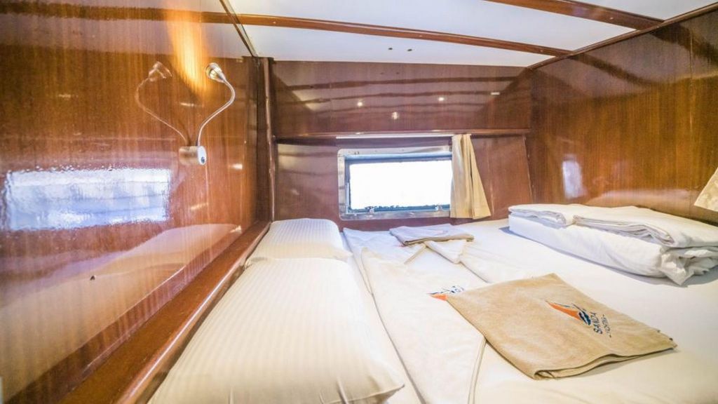 Turquoise Seas (012)