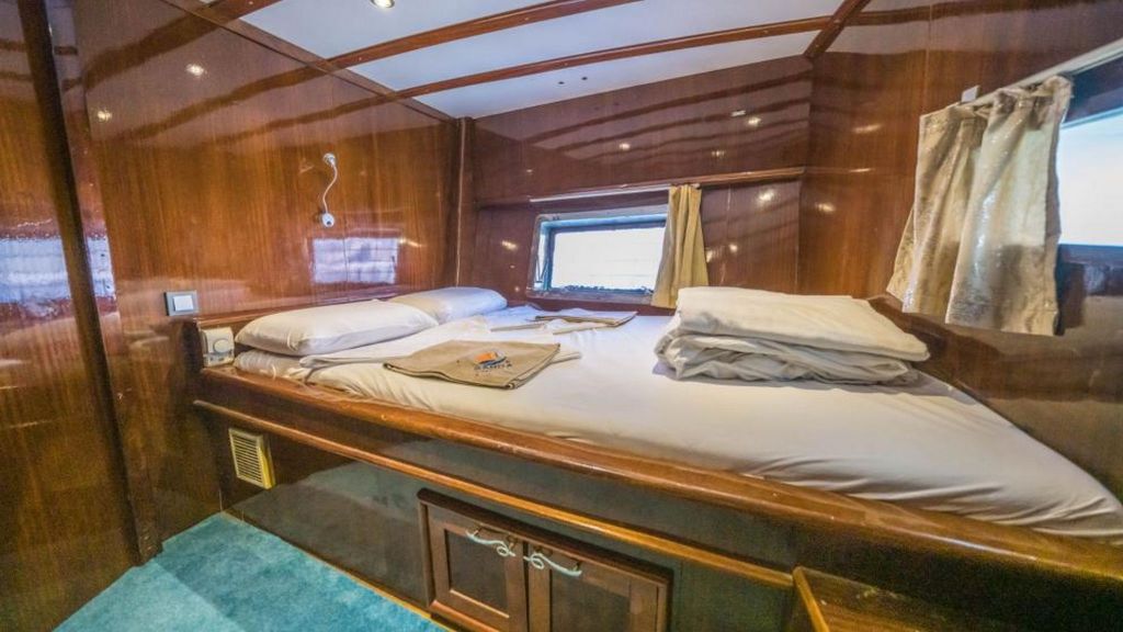 Turquoise Seas (016)