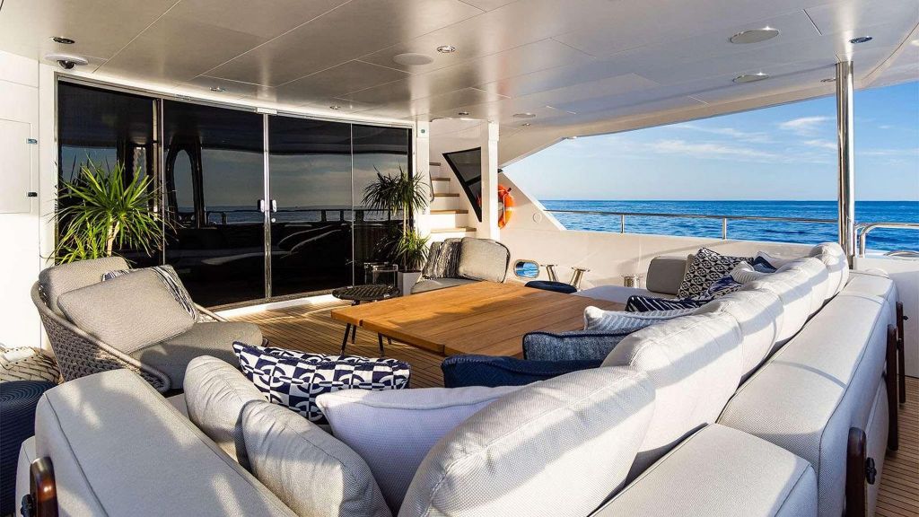 2020 Sunseeker 131 (511)