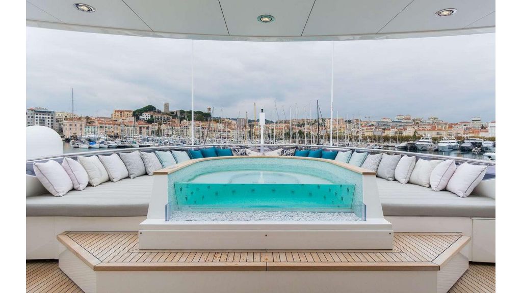 2020 Sunseeker 131 (519)