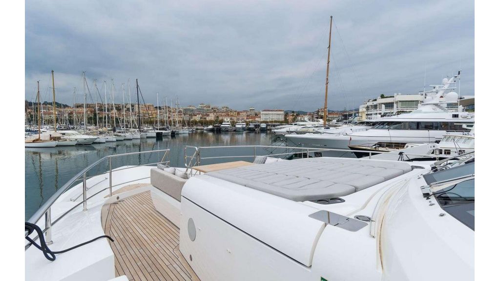 2020 Sunseeker 131 (522)