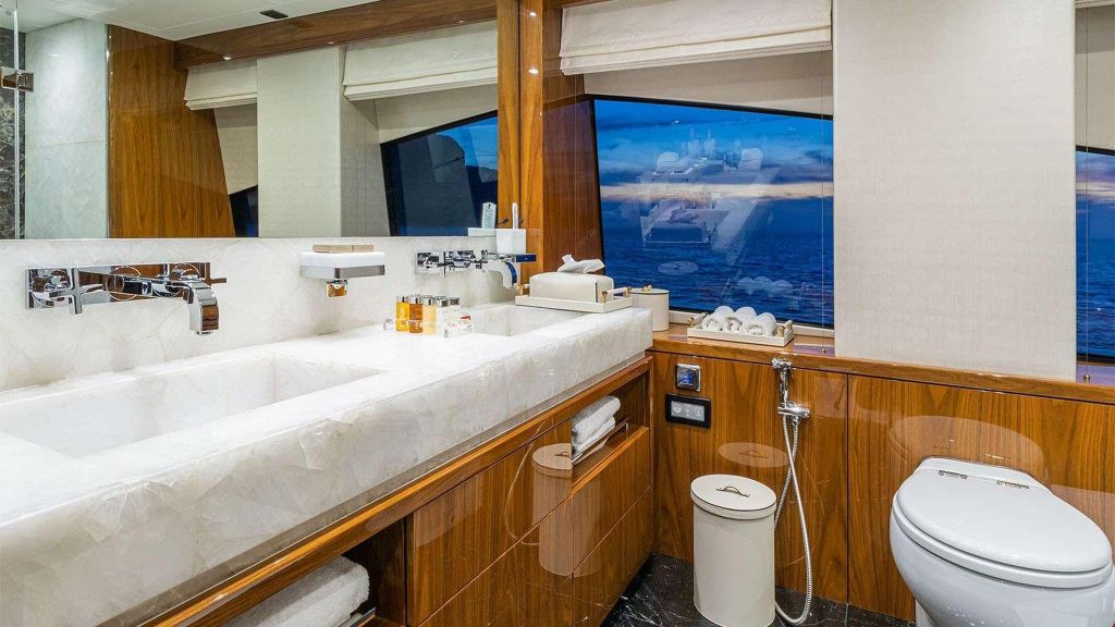 2020 Sunseeker 131 (539)