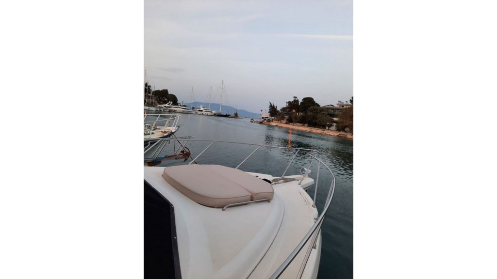 DEDA Motor Yacht (521)