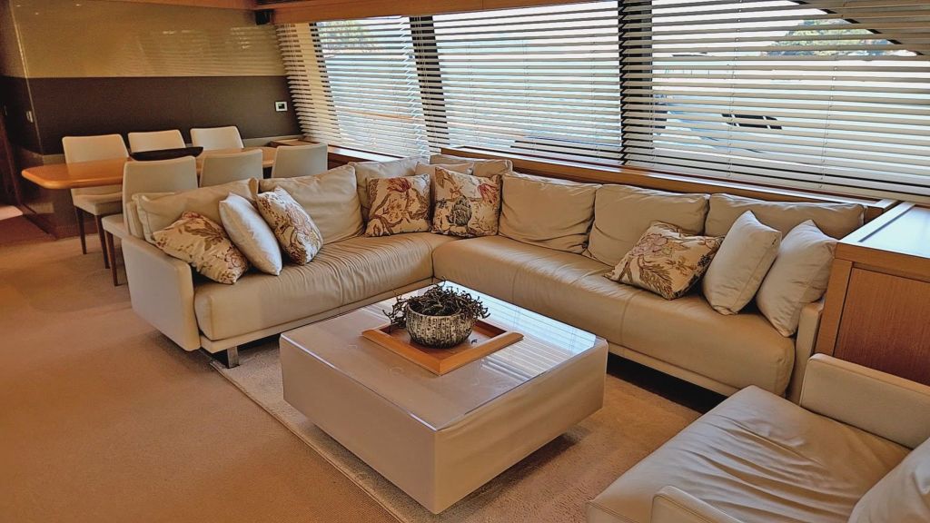 echo plus motor yacht (005)