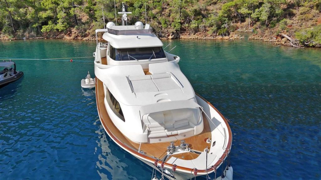 echo plus motor yacht (034)