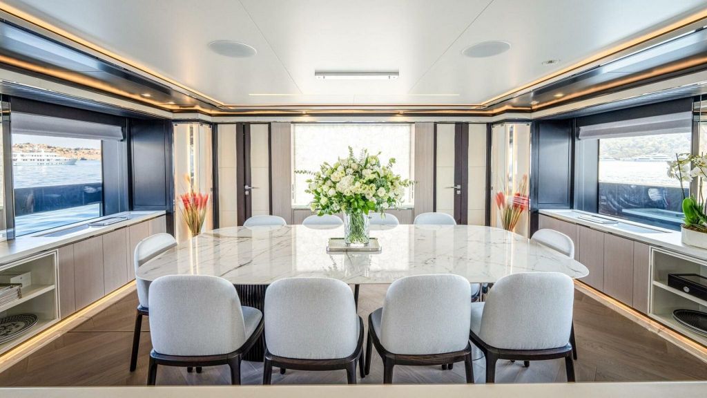 Provocateur Yacht for Sale (007)