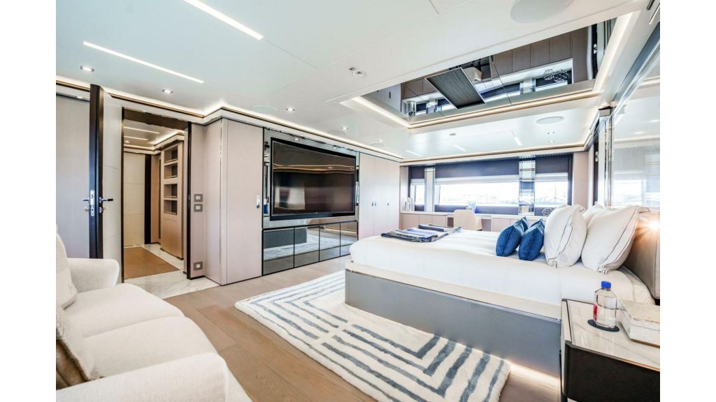 Provocateur Yacht for Sale (017)