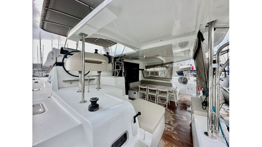 castor lagoon 42 - 2022 (002)