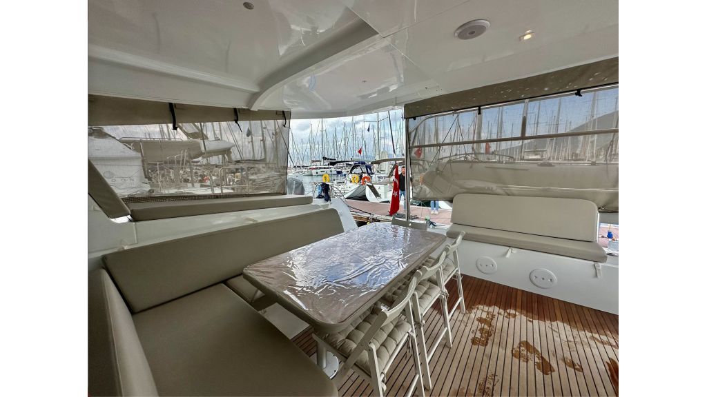 castor lagoon 42 - 2022 (005)