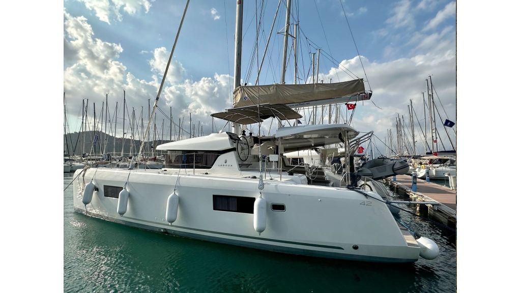 castor lagoon 42 - 2022 (010)