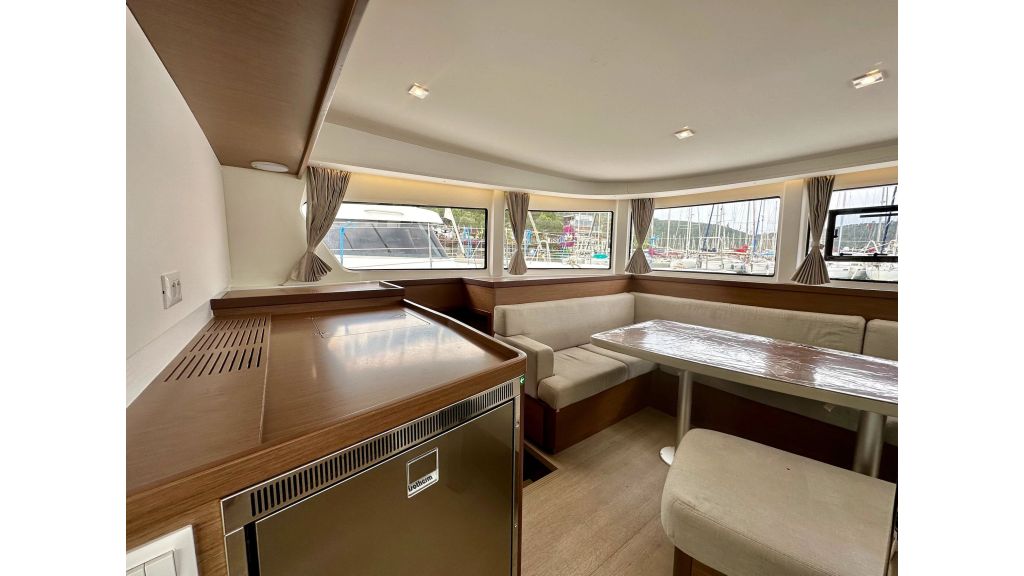 castor lagoon 42 - 2022 (014)