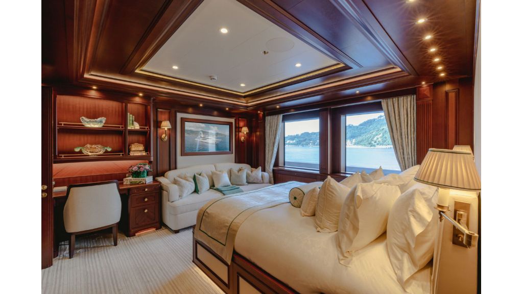 gigia mega yacht (010)