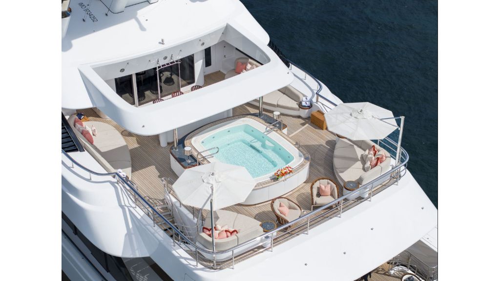 gigia mega yacht (013)